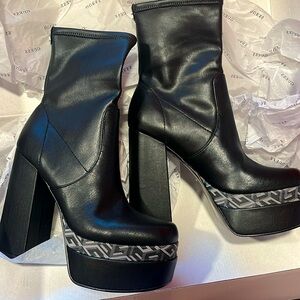 Brand new!! Stylish!!